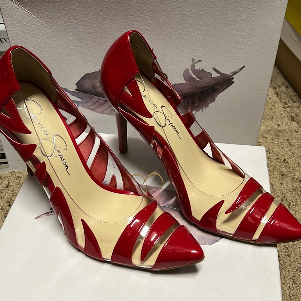 Women’s Jessica Simpson red heels. Size 9